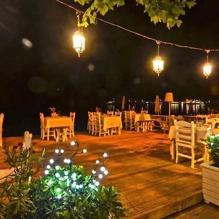 Uzum Tatil Evi فندق