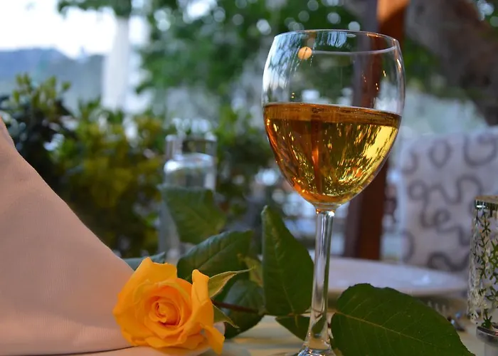 Uzum Tatil Evi 3* السليمية