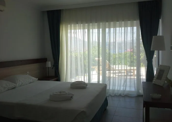 فندق Uzum Tatil Evi السليمية