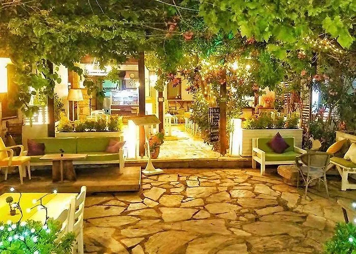 Uzum Tatil Evi فندق 3*