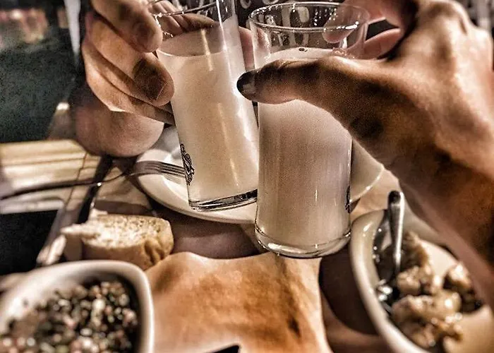 Uzum Tatil Evi 3* السليمية