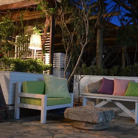 Hotel Uzum Tatil Evi 3*